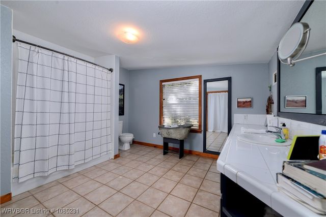 475495 E 1130 Road, Muldrow, OK 74948