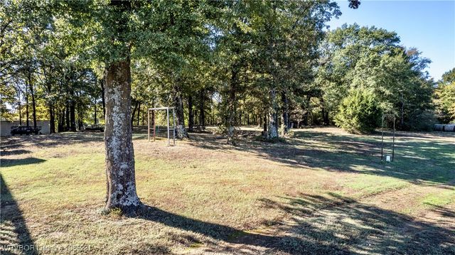 475495 E 1130 Road, Muldrow, OK 74948