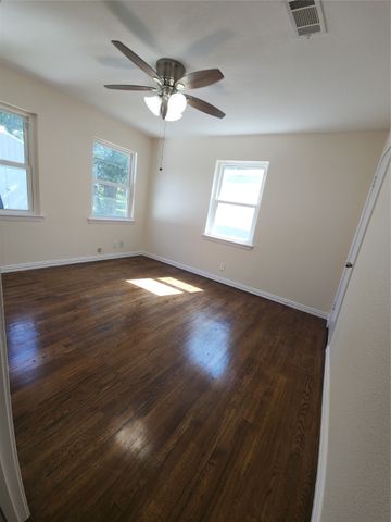 722 22nd Street, Grand Prairie, TX 75050