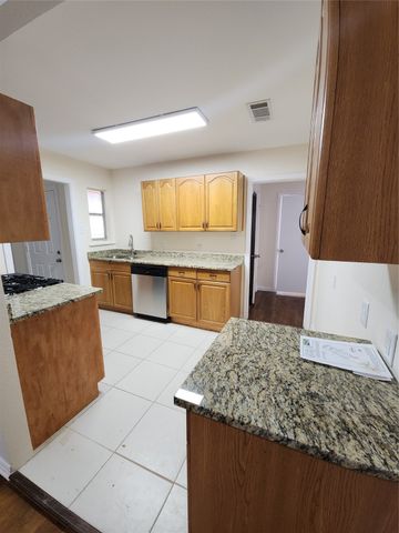 722 22nd Street, Grand Prairie, TX 75050