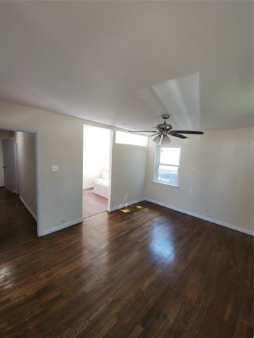 722 22nd Street, Grand Prairie, TX 75050