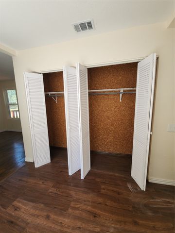 722 22nd Street, Grand Prairie, TX 75050