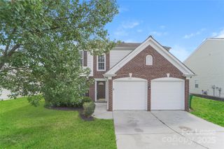 3105 Old Ironside Drive, Charlotte, NC 28213