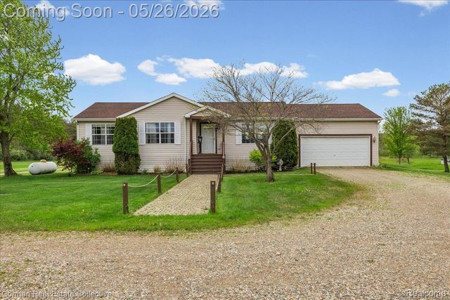 3457 W Burnside Road, Marathon Township, MI 48464