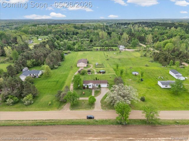 3457 W Burnside Road, Marathon Township, MI 48464