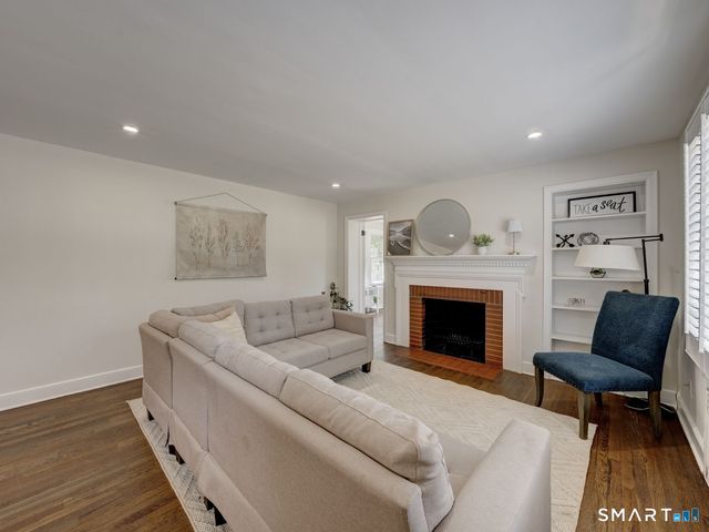 204 Hazard Avenue, Enfield, CT 06082
