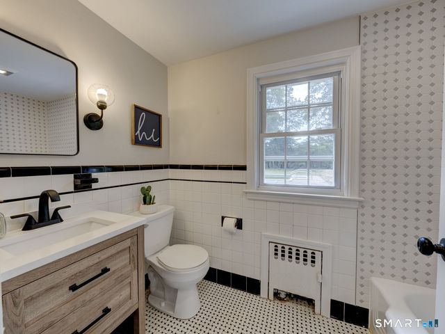 204 Hazard Avenue, Enfield, CT 06082