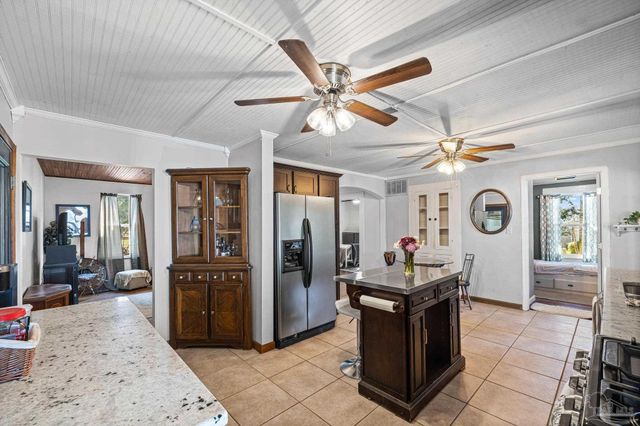 401 N 16th Ave, Pensacola, FL 32501