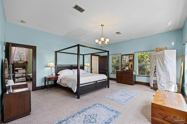 401 N 16th Ave, Pensacola, FL 32501