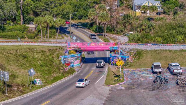 401 N 16th Ave, Pensacola, FL 32501