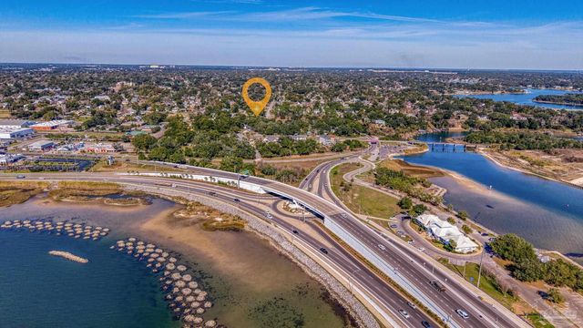 401 N 16th Ave, Pensacola, FL 32501