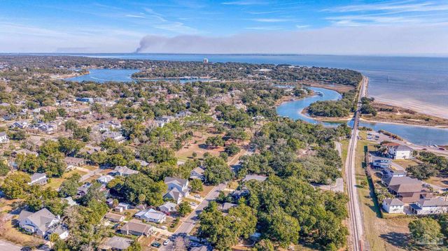 401 N 16th Ave, Pensacola, FL 32501