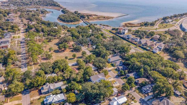 401 N 16th Ave, Pensacola, FL 32501