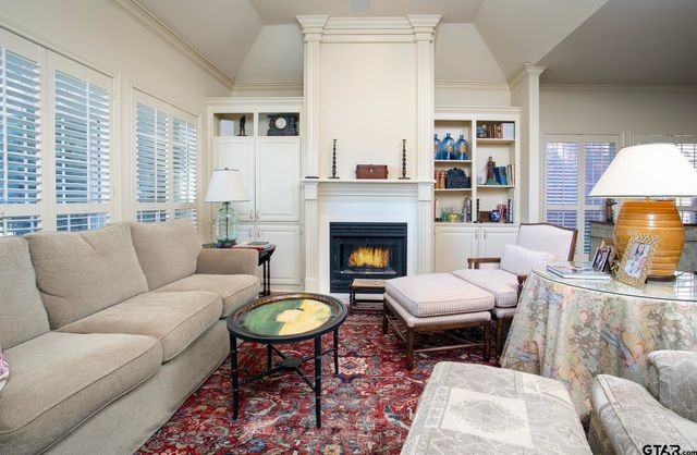 1418 Hollytree Place, Tyler, TX 75703