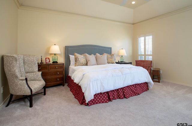 1418 Hollytree Place, Tyler, TX 75703