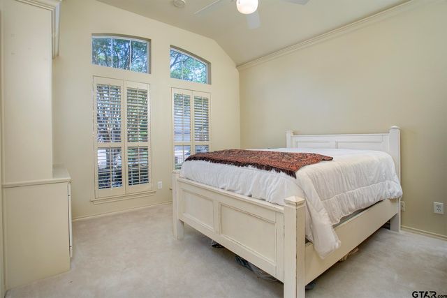 1418 Hollytree Place, Tyler, TX 75703