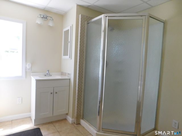 24 E Street, Groton, CT 06340