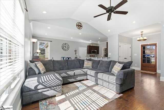 103 Brook Way, Liberty, SC 29657