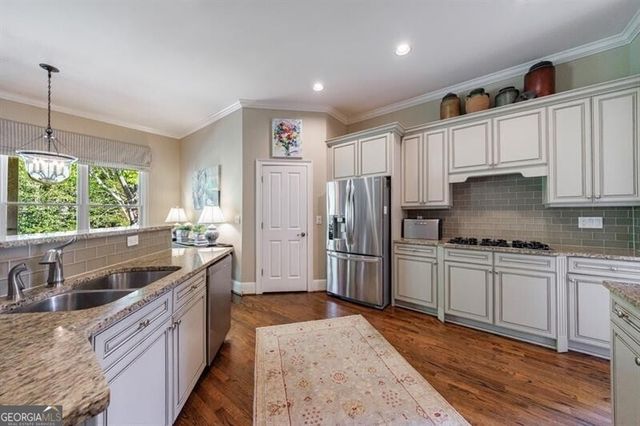 1144 Brookhaven Commons Drive NE, Atlanta, GA 30319