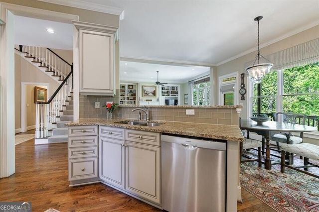 1144 Brookhaven Commons Drive NE, Atlanta, GA 30319