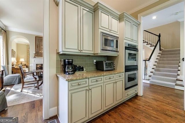 1144 Brookhaven Commons Drive NE, Atlanta, GA 30319