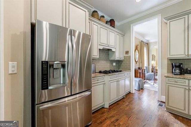 1144 Brookhaven Commons Drive NE, Atlanta, GA 30319