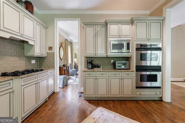 1144 Brookhaven Commons Drive NE, Atlanta, GA 30319