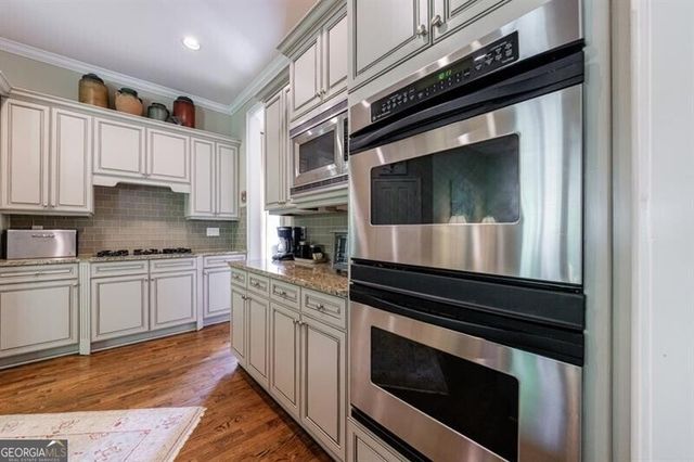 1144 Brookhaven Commons Drive NE, Atlanta, GA 30319