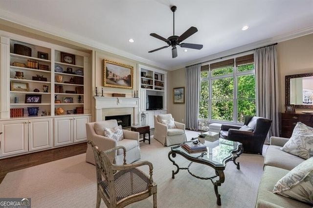 1144 Brookhaven Commons Drive NE, Atlanta, GA 30319