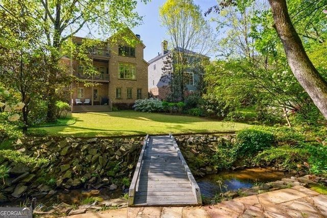 1144 Brookhaven Commons Drive NE, Atlanta, GA 30319