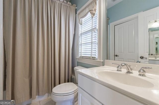 1144 Brookhaven Commons Drive NE, Atlanta, GA 30319