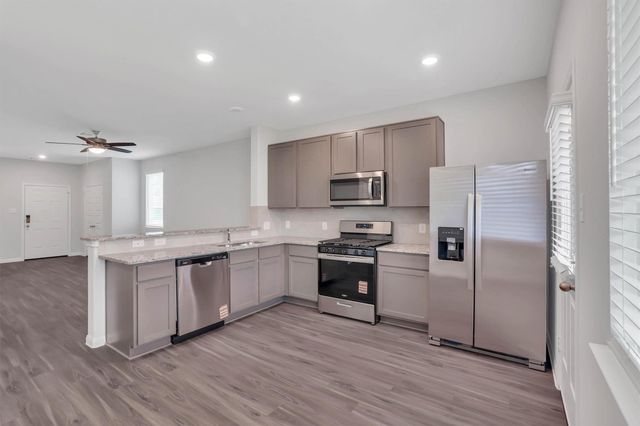 13336 Burbot Drive, Conroe, TX 77384