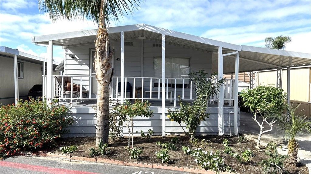 1445 Florida Ave. 43, Hemet, CA 92543