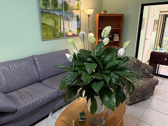 542 Shady Pine Way D, Greenacres, FL 33415