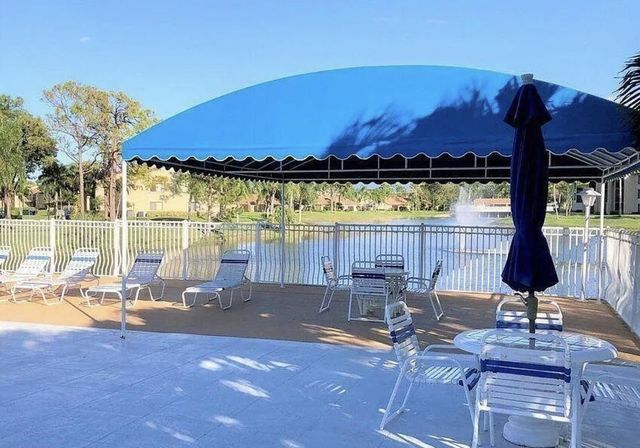 542 Shady Pine Way D, Greenacres, FL 33415