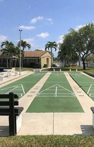 542 Shady Pine Way D, Greenacres, FL 33415