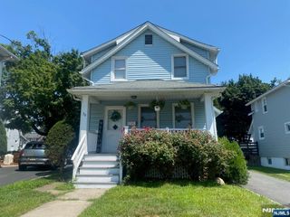 30 Shadyside Avenue, Dumont, NJ 07628