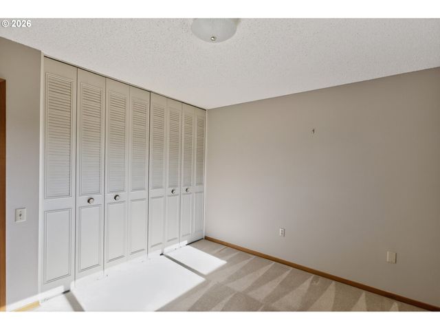 15645 Sw QUEEN VICTORIA Pl, King City, OR 97224