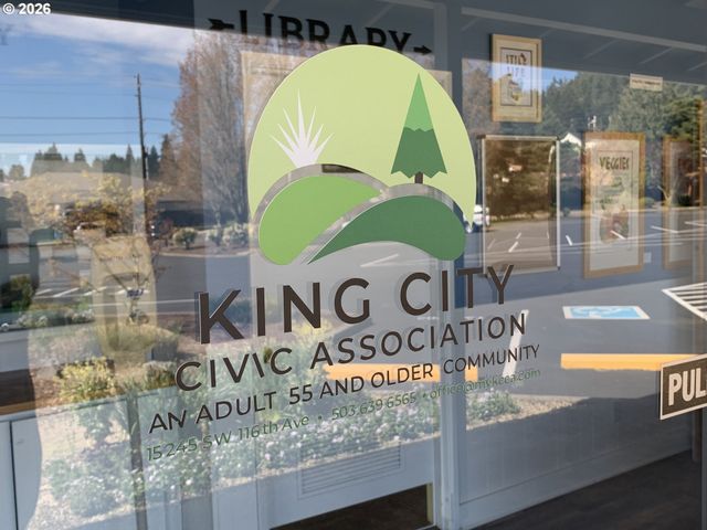 15645 Sw QUEEN VICTORIA Pl, King City, OR 97224