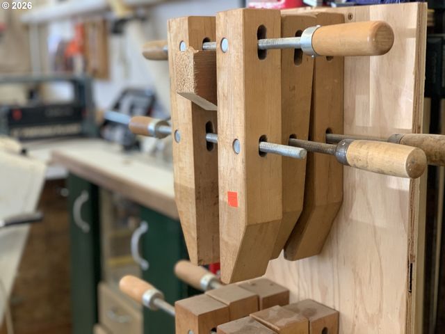 15645 Sw QUEEN VICTORIA Pl, King City, OR 97224