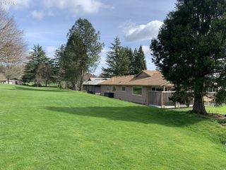 15645 Sw QUEEN VICTORIA Pl, King City, OR 97224