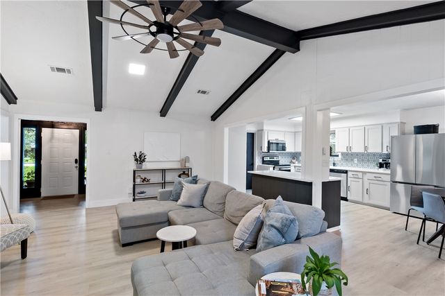 2811 Normand Drive, College Station, TX 77845