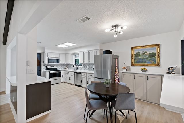 2811 Normand Drive, College Station, TX 77845