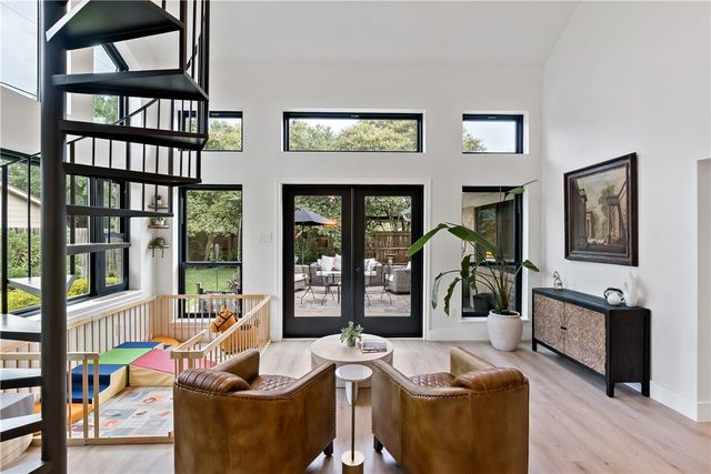 2811 Normand Drive, College Station, TX 77845