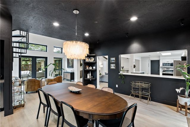 2811 Normand Drive, College Station, TX 77845