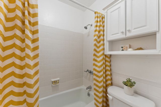 520 Doral Country Dr, Nashville, TN 37221
