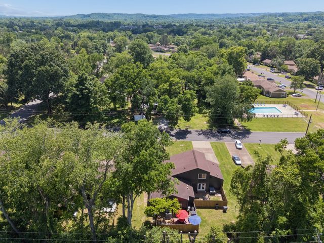 520 Doral Country Dr, Nashville, TN 37221
