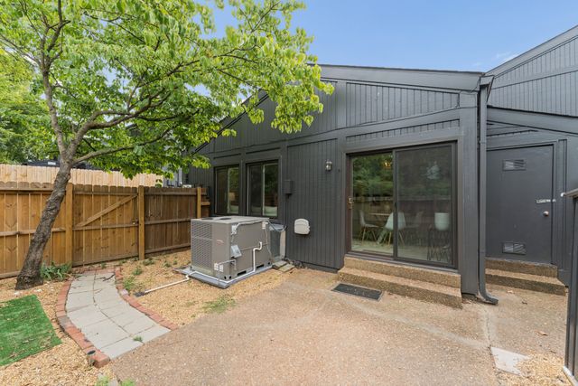 520 Doral Country Dr, Nashville, TN 37221