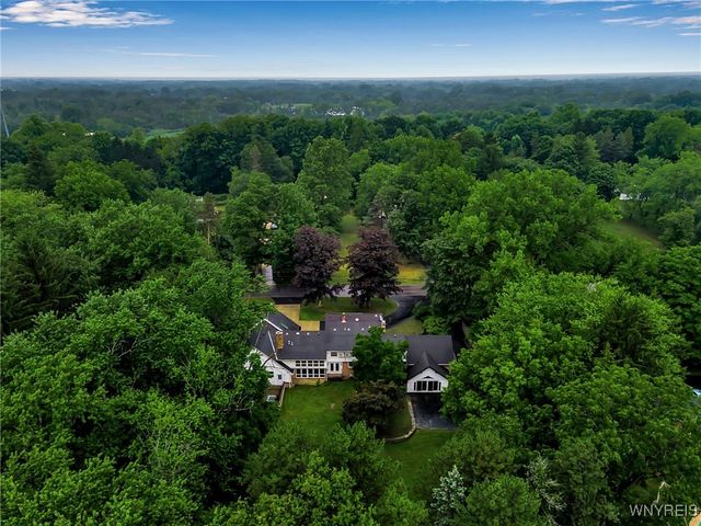 1750 Woodard Road, Elma, NY 14059