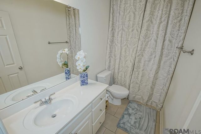 40326 Creekway Cove Ct, Gonzales, LA 70737